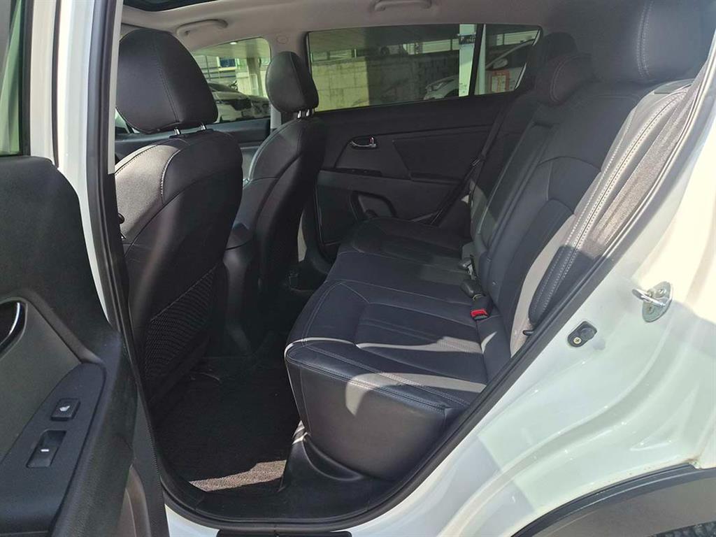 KIA Sportage - Vista 7