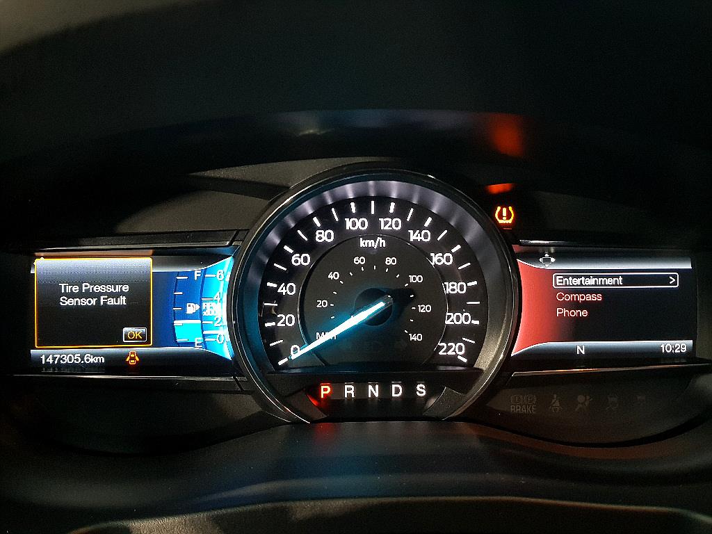 Ford Explorer - Vista 7