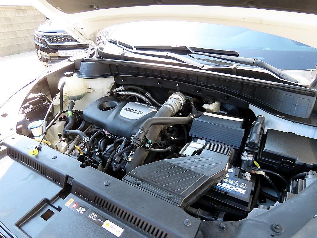 HYUNDAI Tucson 2019 Blanco - Importación desde Corea - HF Imports Iquique - Foto 19