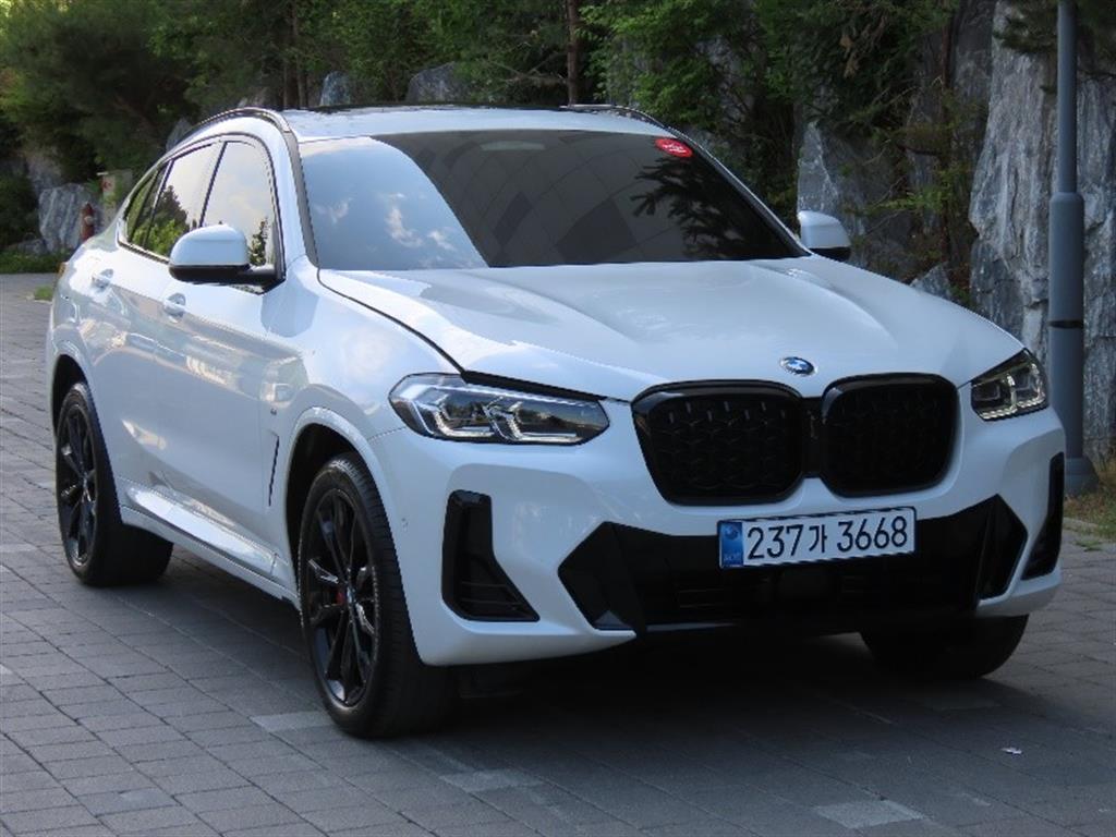 BMW X4 - Vista 3