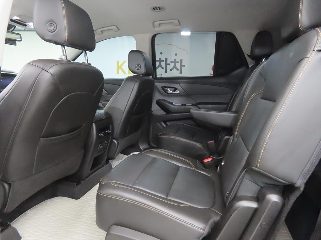Chevrolet Travers - Vista 6