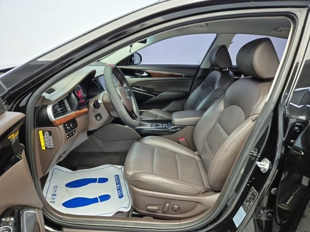 KIA K7 - Vista 11