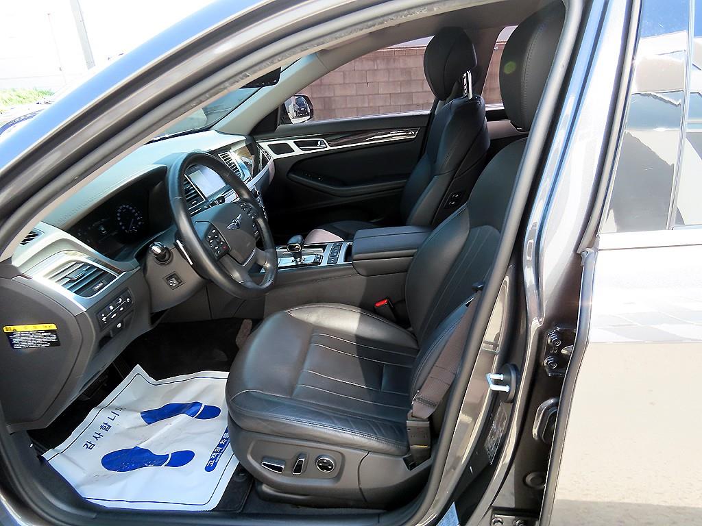 Genesis G80 - Vista 5