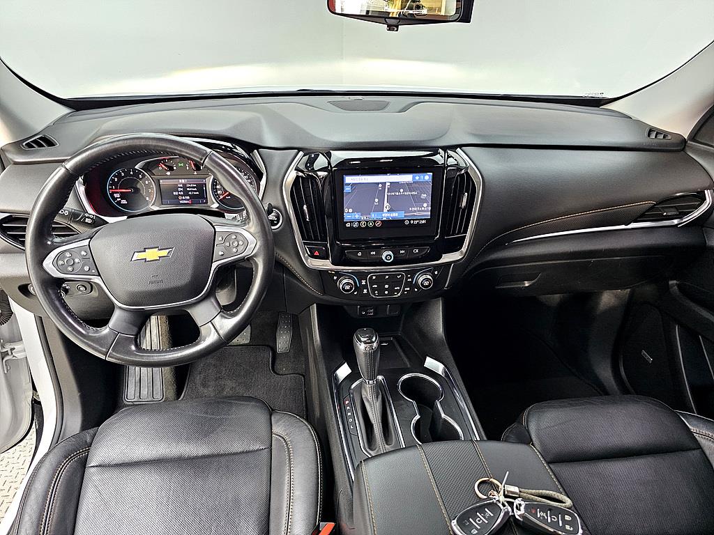 Chevrolet Travers - Vista 5
