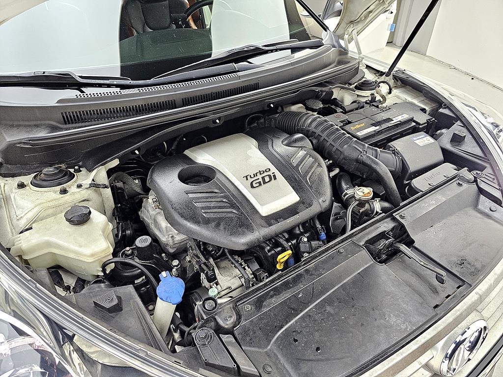 HYUNDAI Veloster - Vista 6