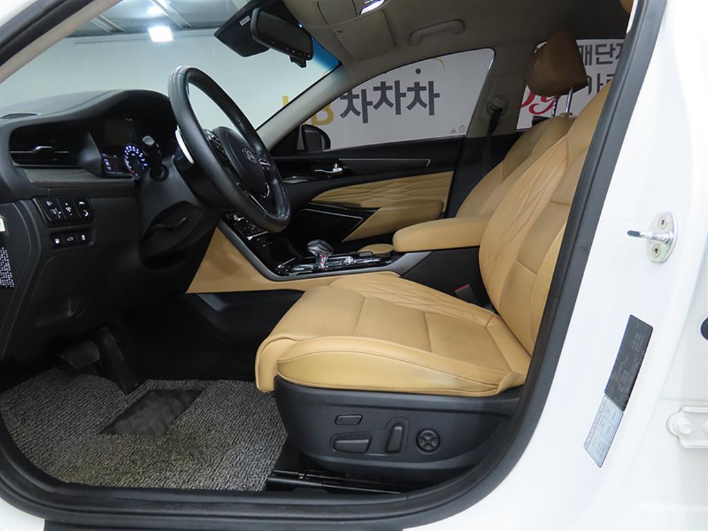 KIA K7 - Vista 5