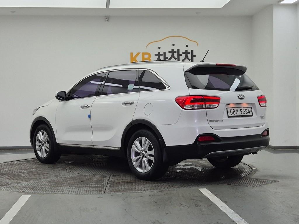 KIA Sorento - Vista 3