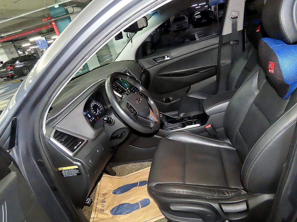 HYUNDAI Tucson - Vista 6