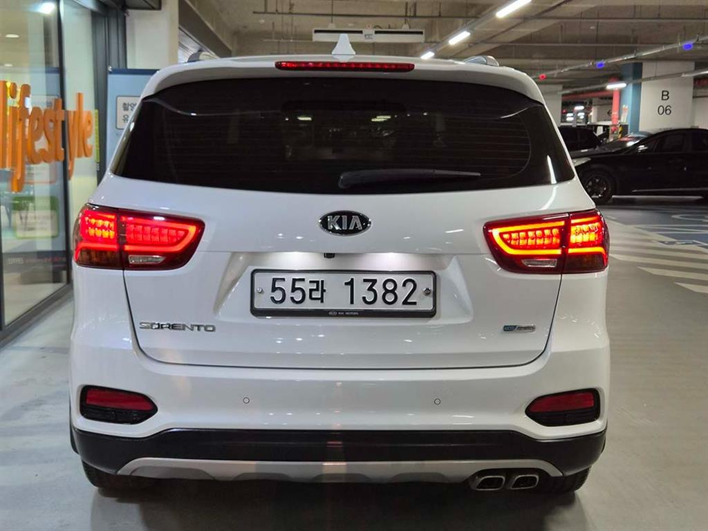 KIA Sorento - Vista 5