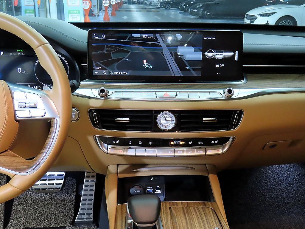 KIA K9 - Vista 11