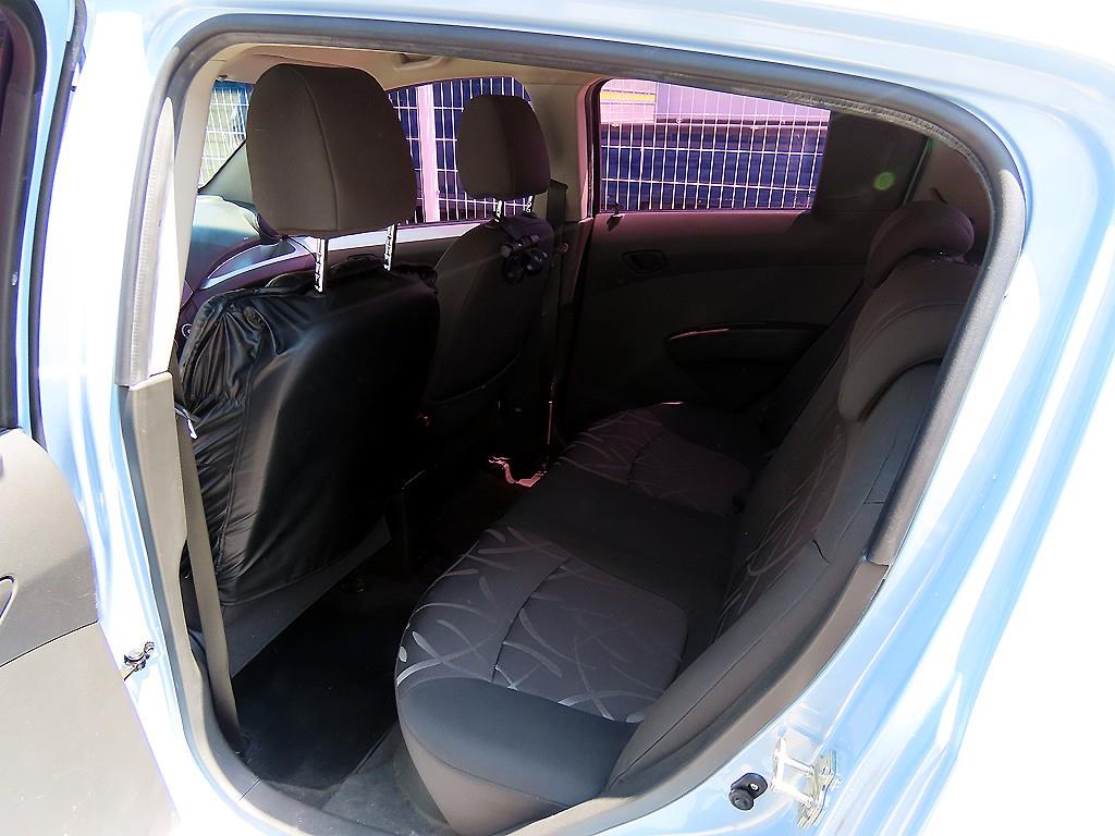 Chevrolet Spark - Vista 6