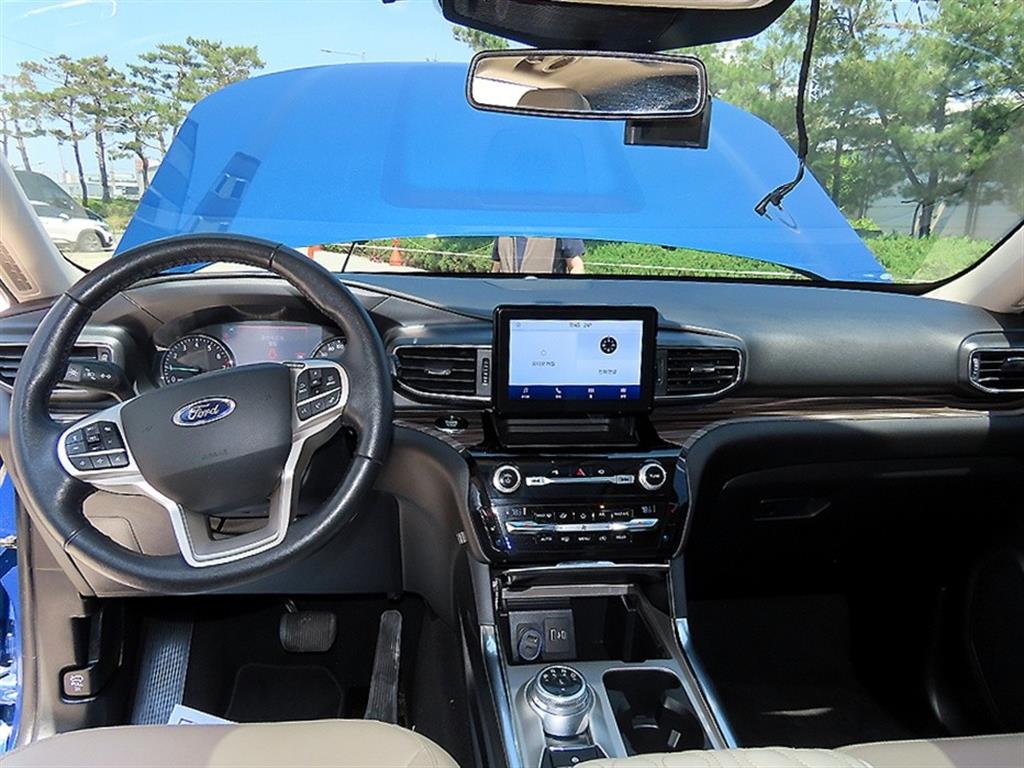 Ford Explorer - Vista 7
