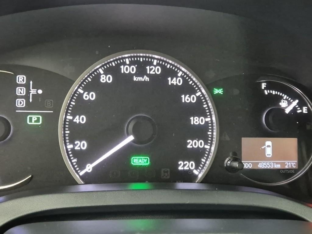 Lexus CT - Vista 6