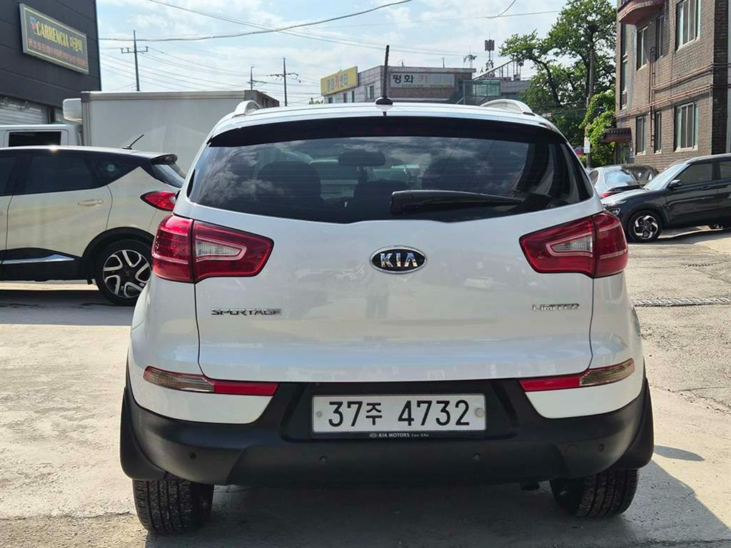 KIA Sportage - Vista 5