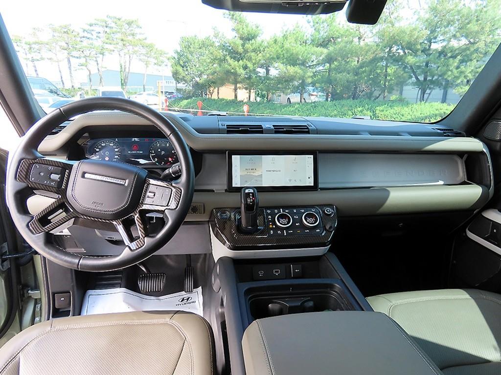 Land Rover Defender - Vista 7