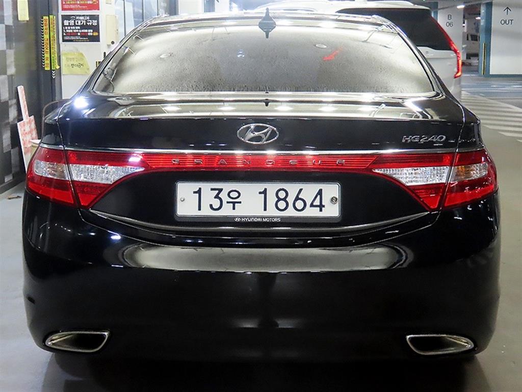 HYUNDAI Grandeur - Vista 5