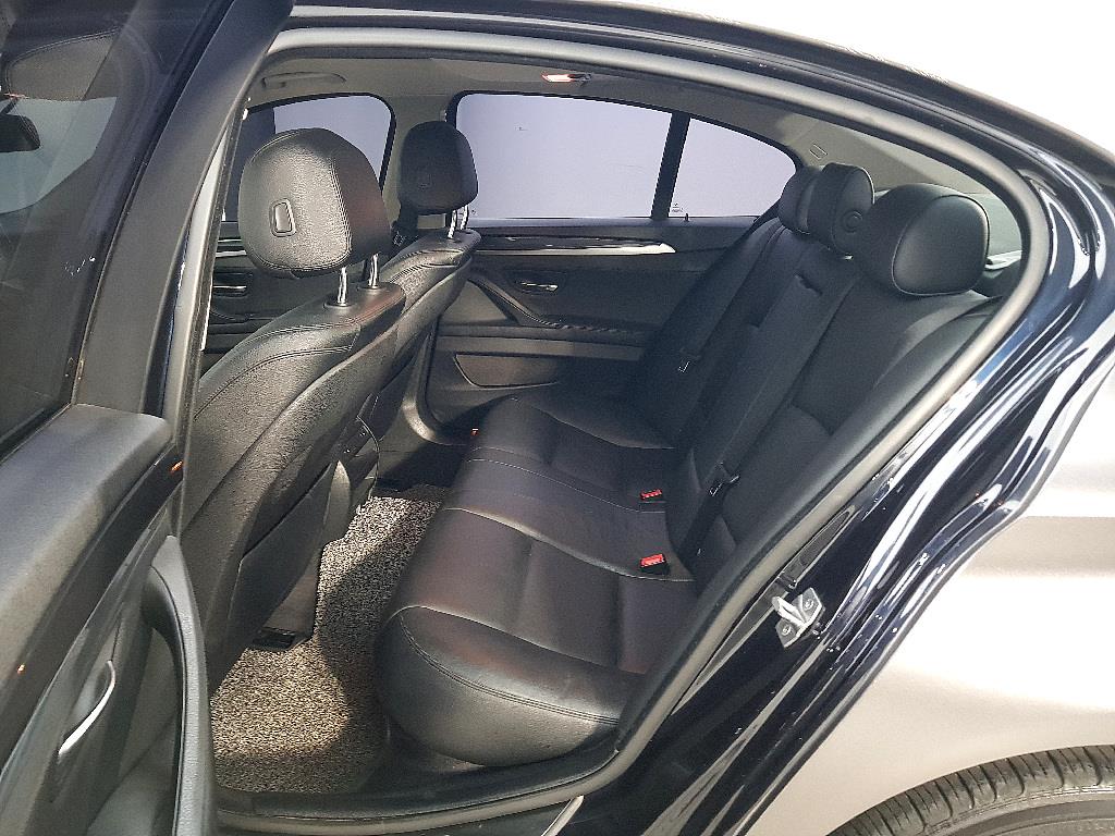 BMW 5 Series - Vista 9