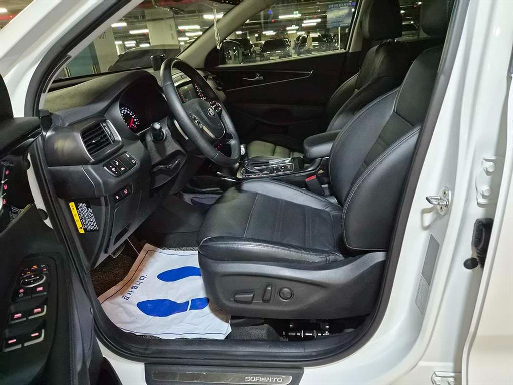 KIA Sorento - Vista 6