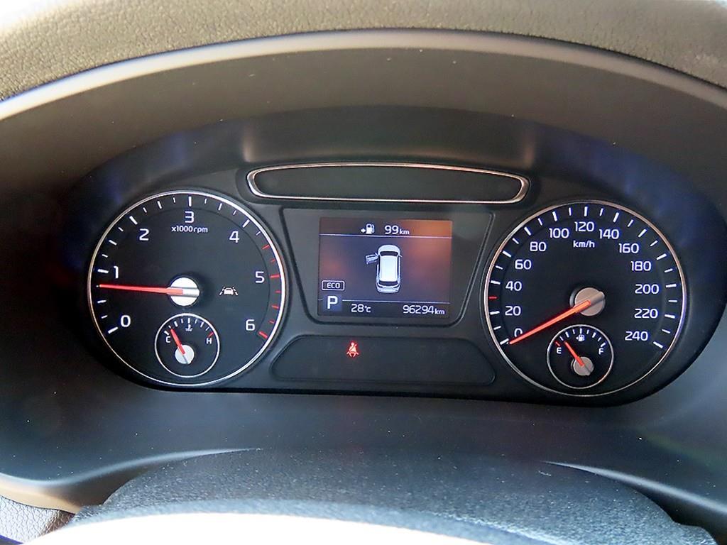 KIA Sorento - Vista 8