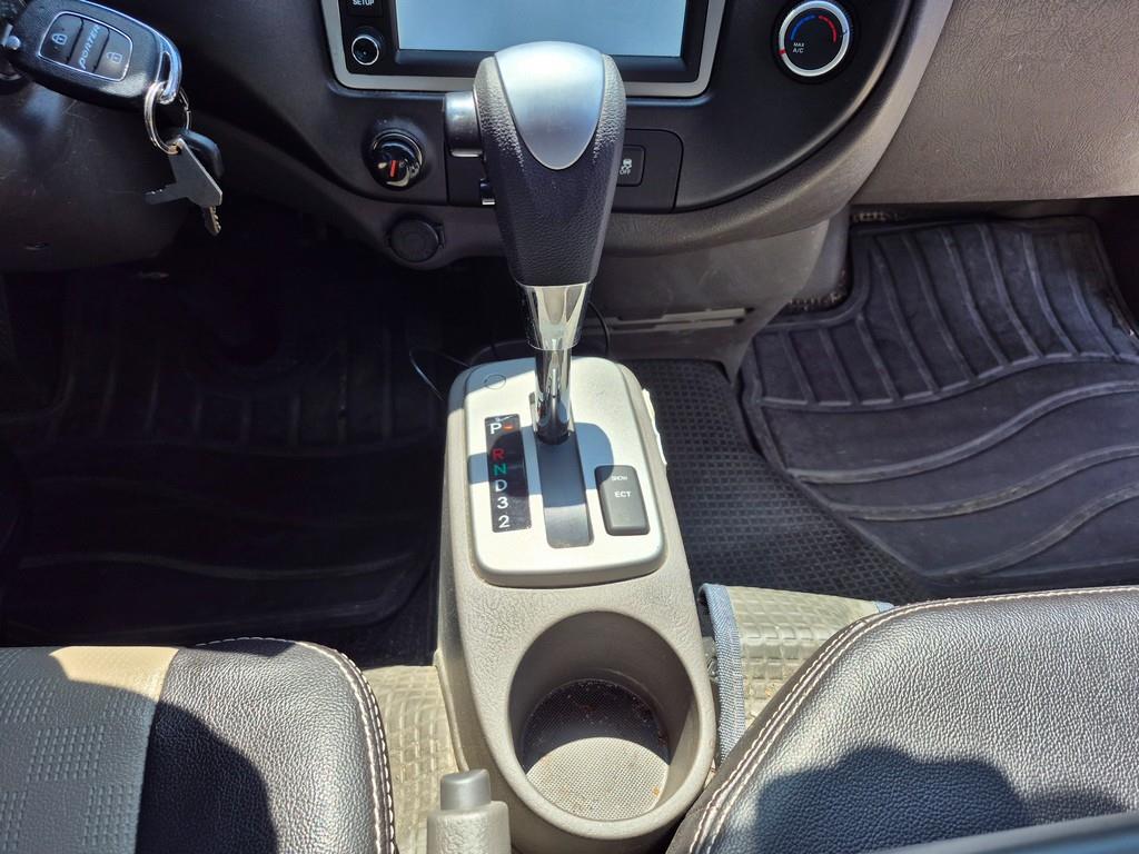 Small Truck Top_Integrated Top Powergate - Vista 12