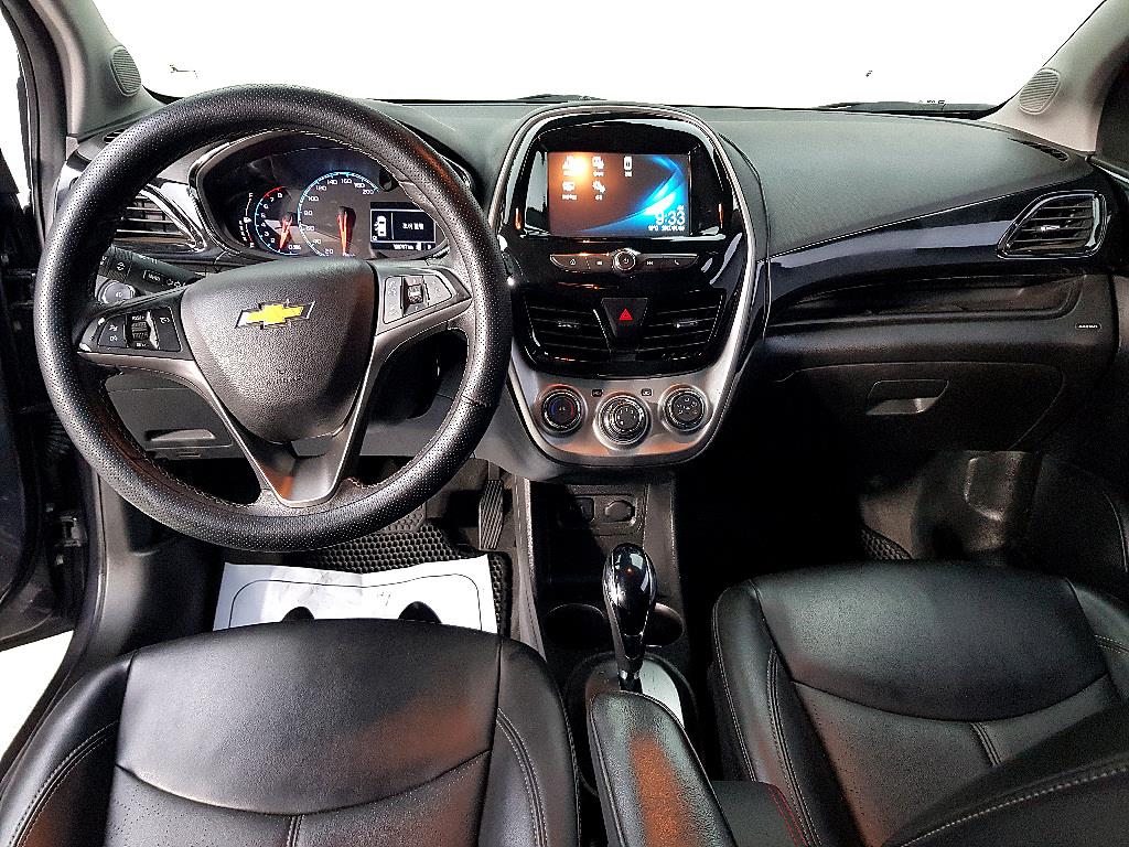 Chevrolet Spark - Vista 5