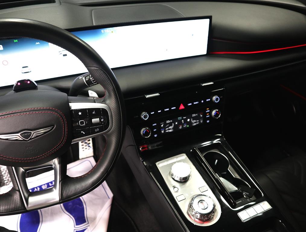Genesis G80 - Vista 11