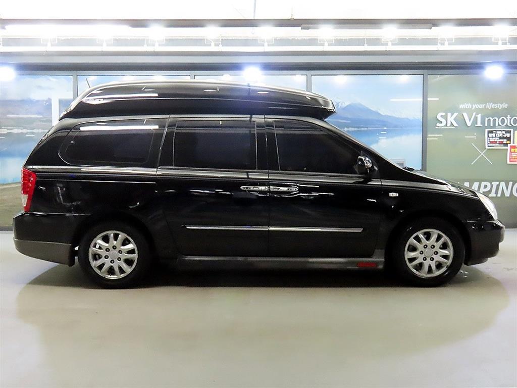 KIA Carnival - Vista 3