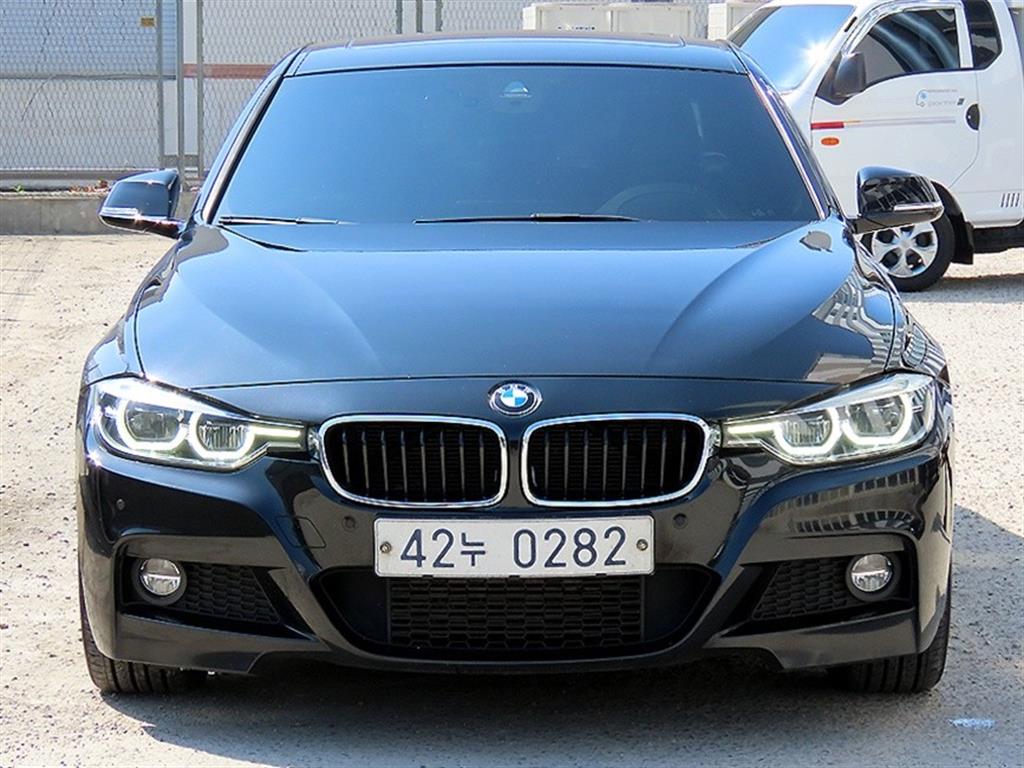 BMW 3 series 2017 Negro - Importación desde Corea - HF Imports Iquique - Foto 1