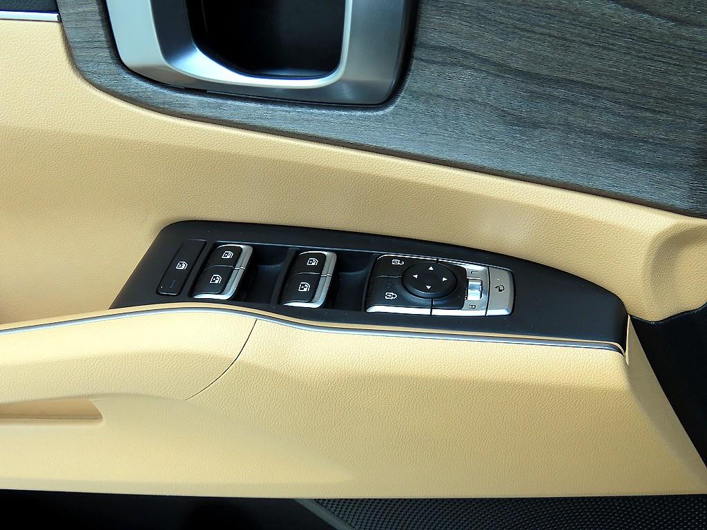 KIA Sorento - Vista 11