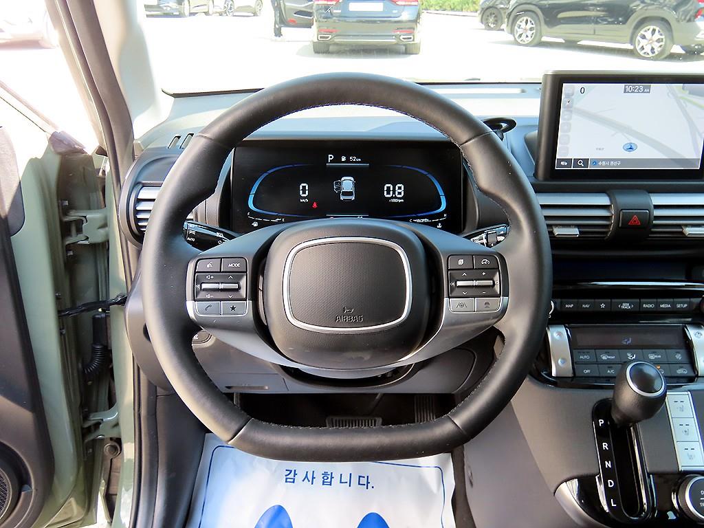 HYUNDAI Casper - Vista 8