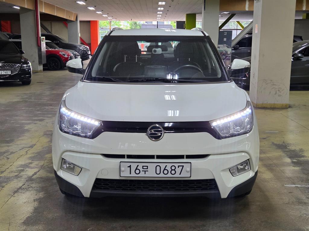 Ssangyong Tivoli - Vista 2