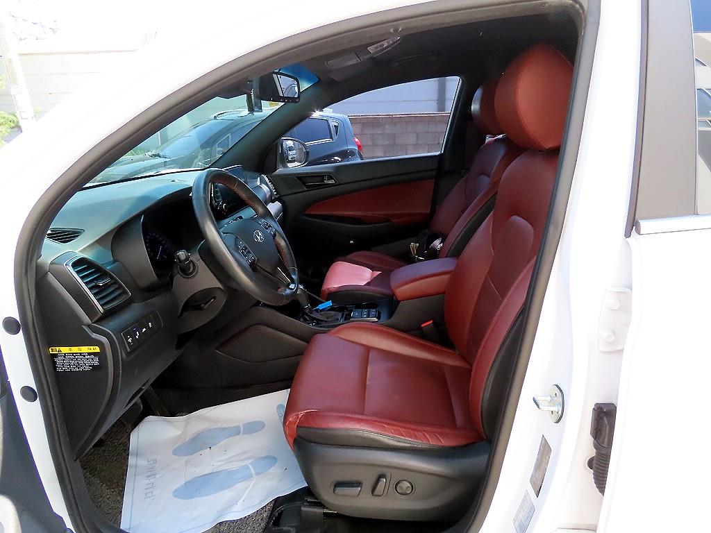 HYUNDAI Tucson - Vista 5