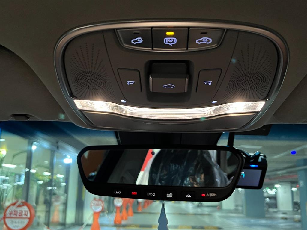 KIA K9 - Vista 8