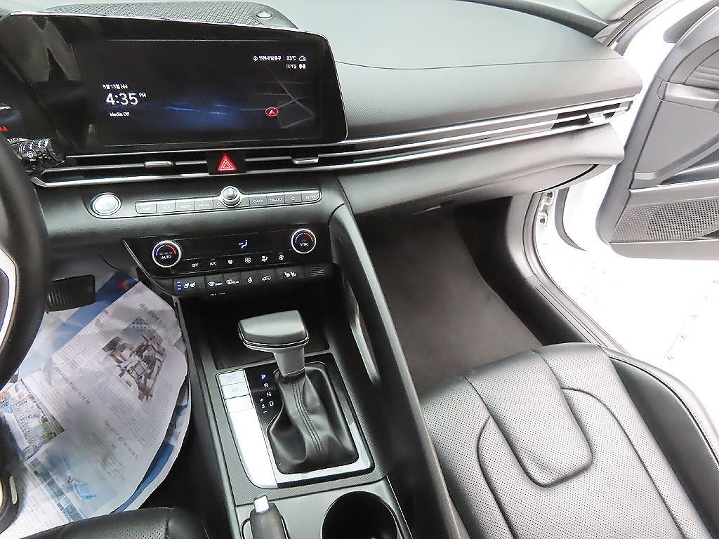 HYUNDAI Avante 2023 Blanco - Importación desde Corea - HF Imports Iquique - Foto 7