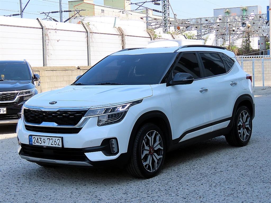 KIA Seltos - Vista 2