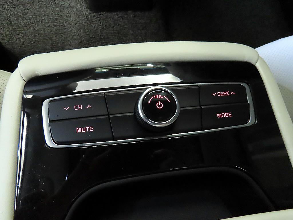 KIA K7 2017 Blanco - Importación desde Corea - HF Imports Iquique - Foto 15