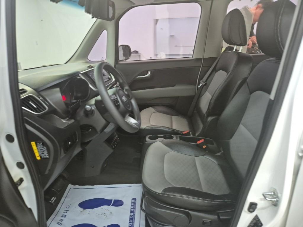 KIA Ray - Vista 11