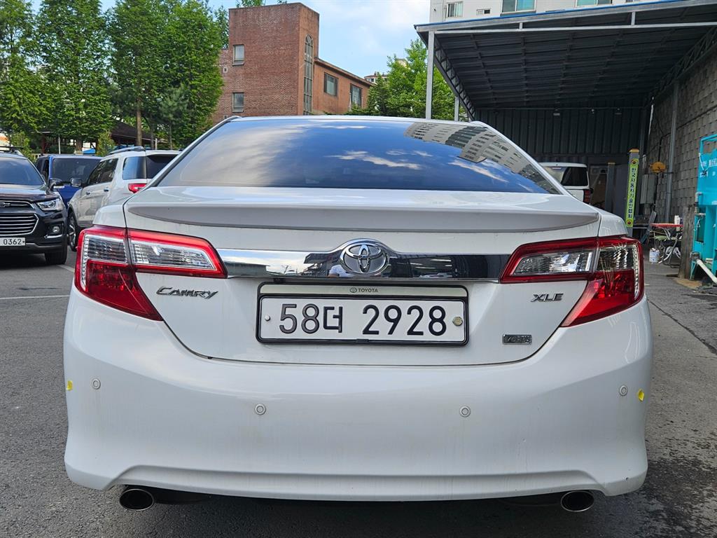 Toyota Camry - Vista 5