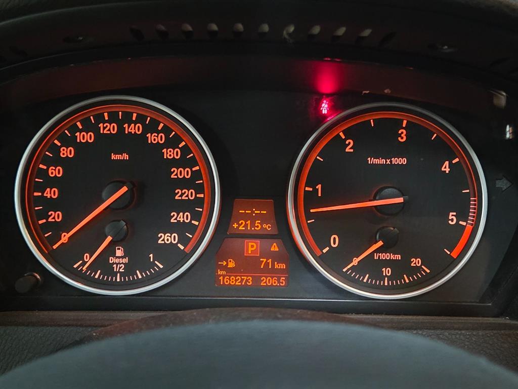 BMW X5 - Vista 10