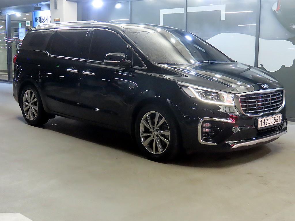 KIA Carnival 2019 Negro - Importación desde Corea - HF Imports Iquique - Foto 1