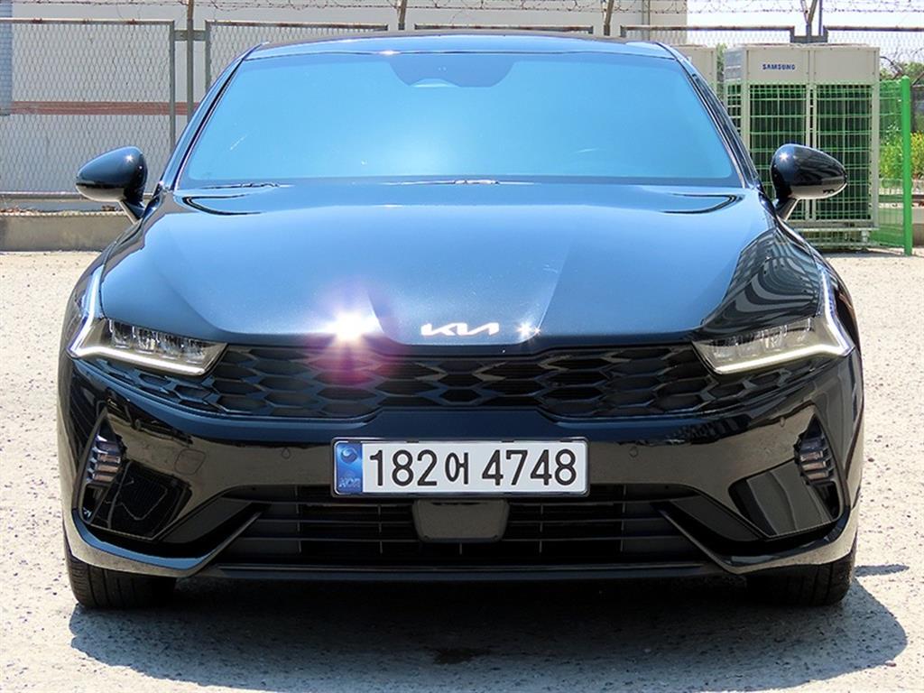 KIA K5 - Vista 2