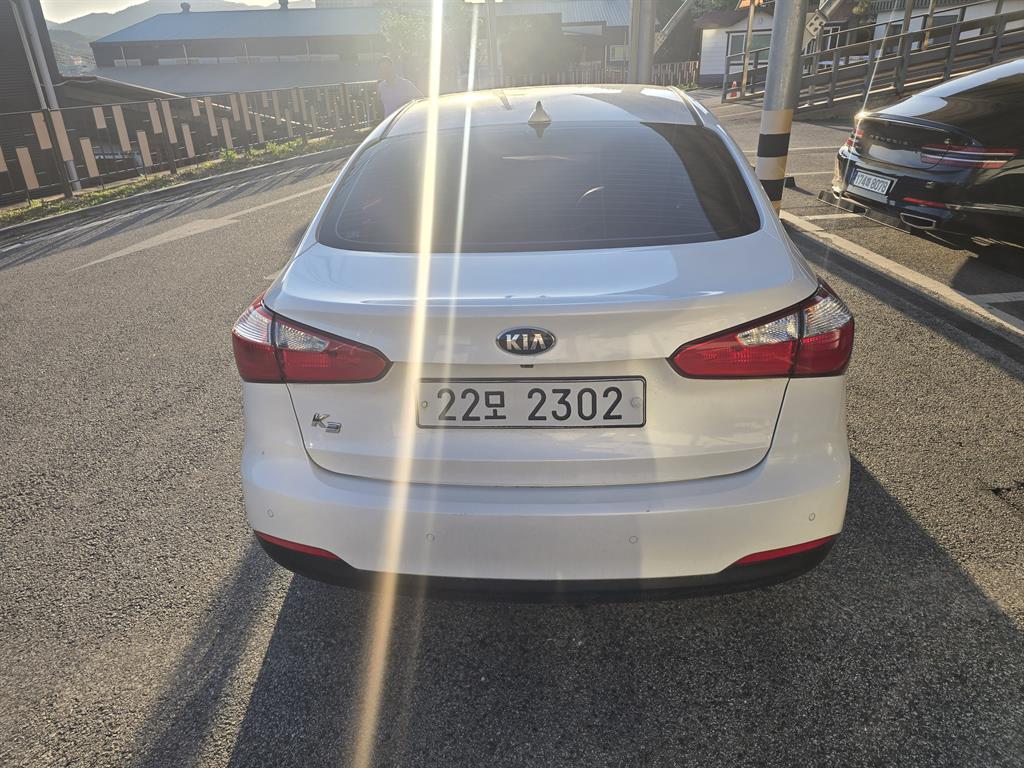 KIA K3 - Vista 2