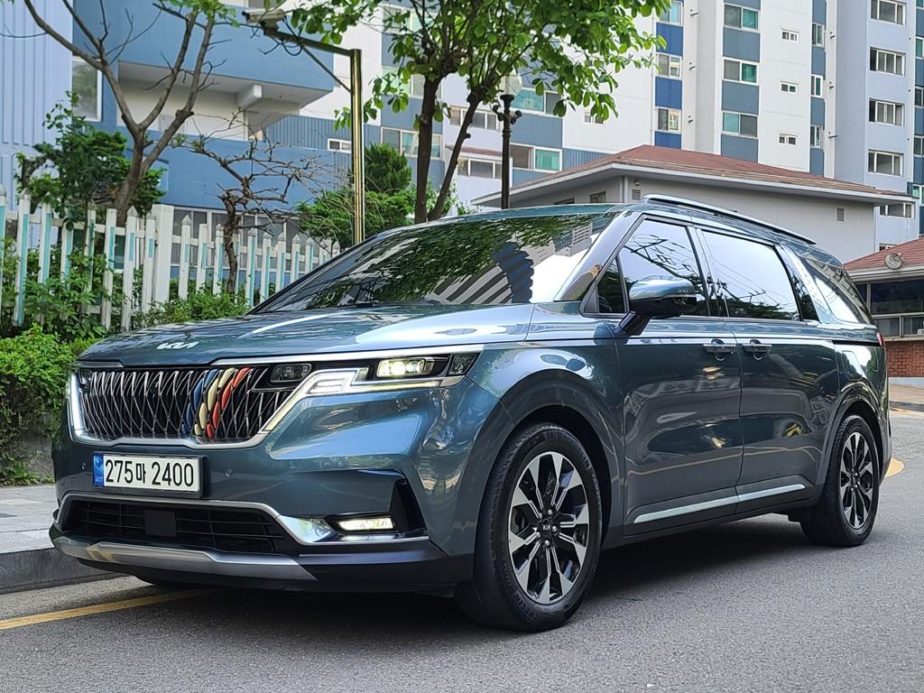 KIA Carnival - Vista 2