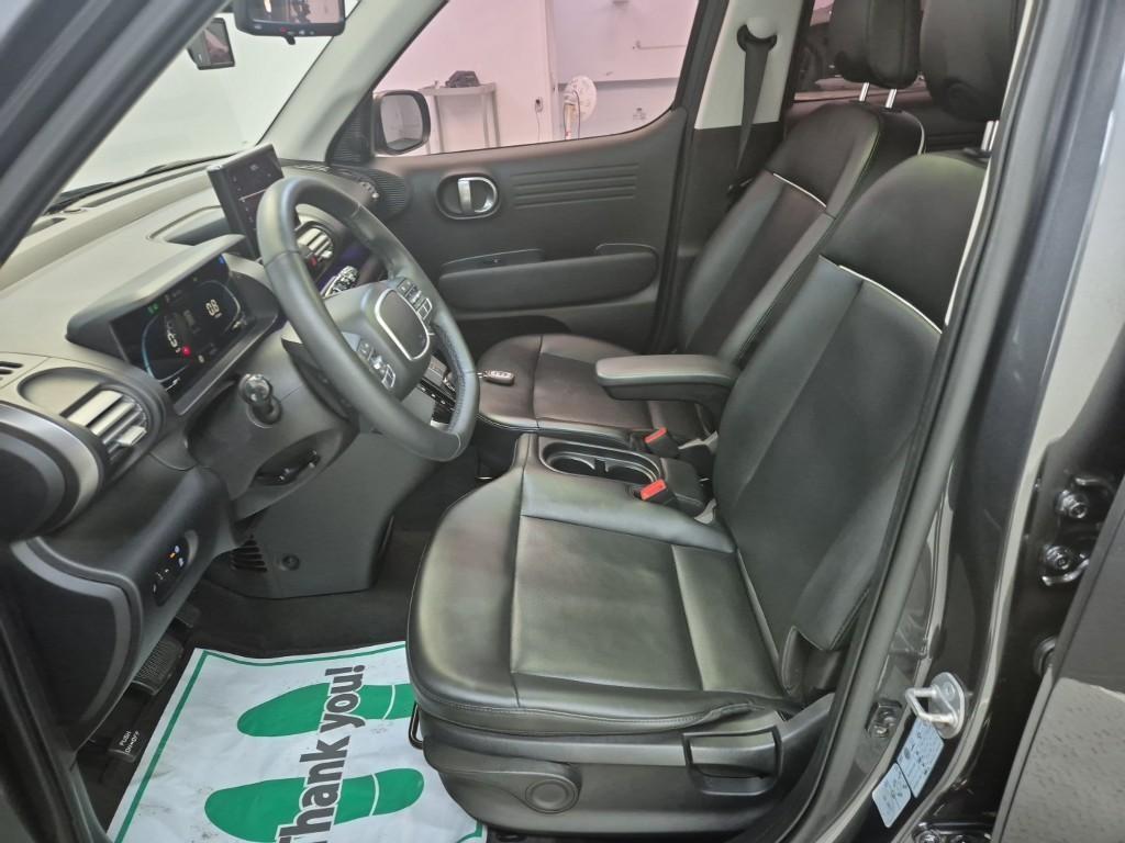 HYUNDAI Casper - Vista 11