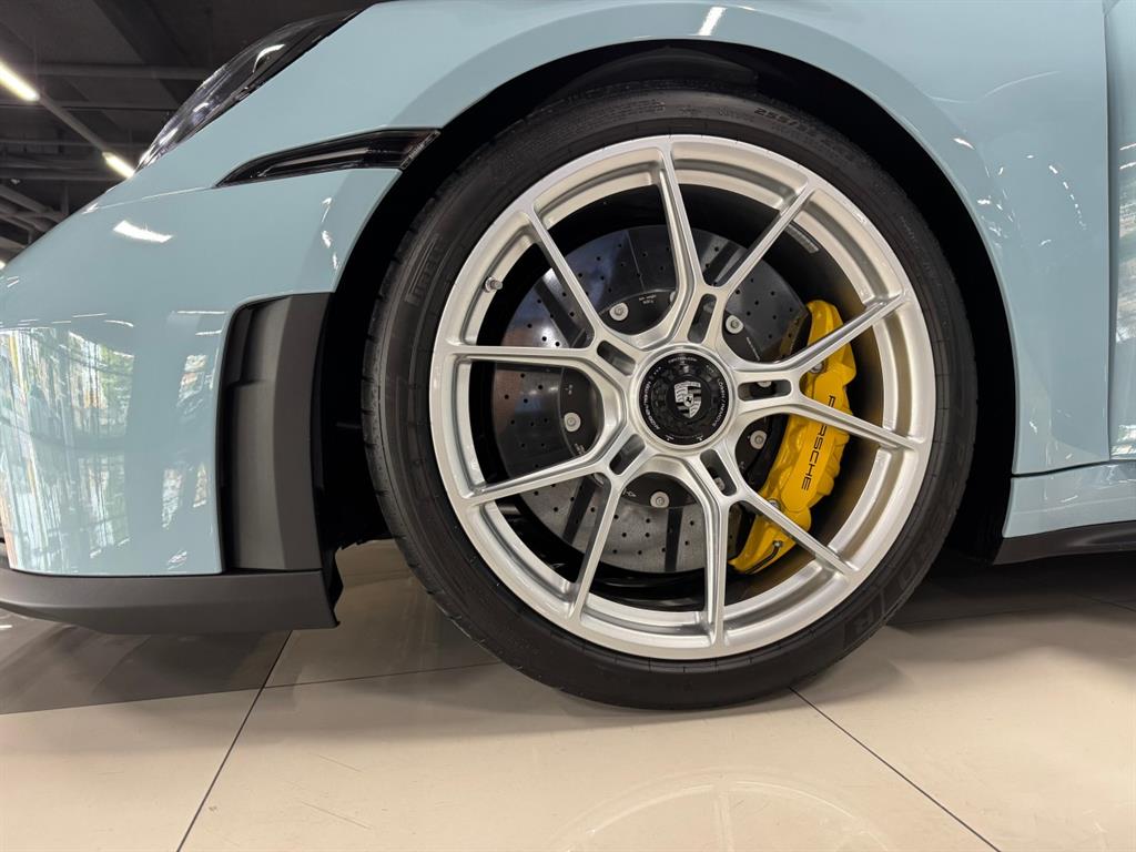 Porsche 911 2025 skyblue - Importación desde Corea - HF Imports Iquique - Foto 16