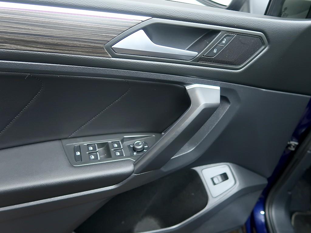 Volkswagen Tiguan 2023 Azul - Importación desde Corea - HF Imports Iquique - Foto 13