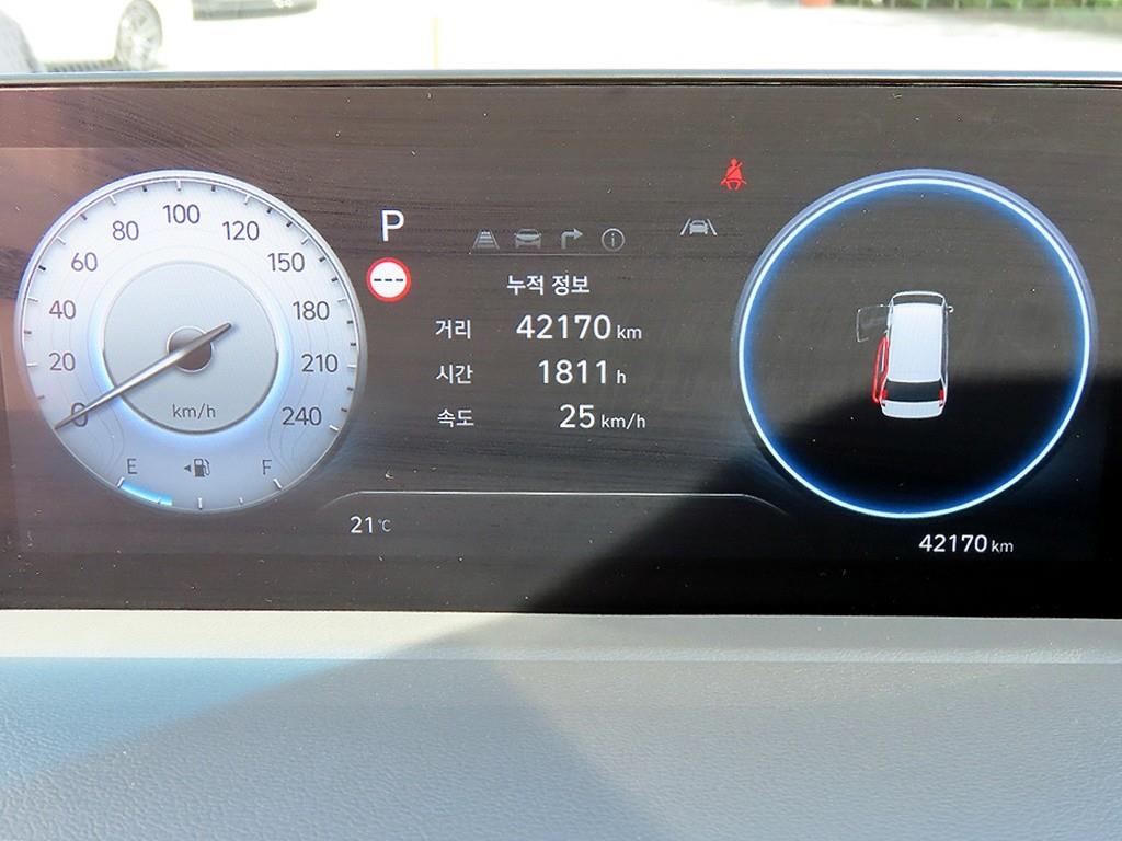 HYUNDAI Staria - Vista 10
