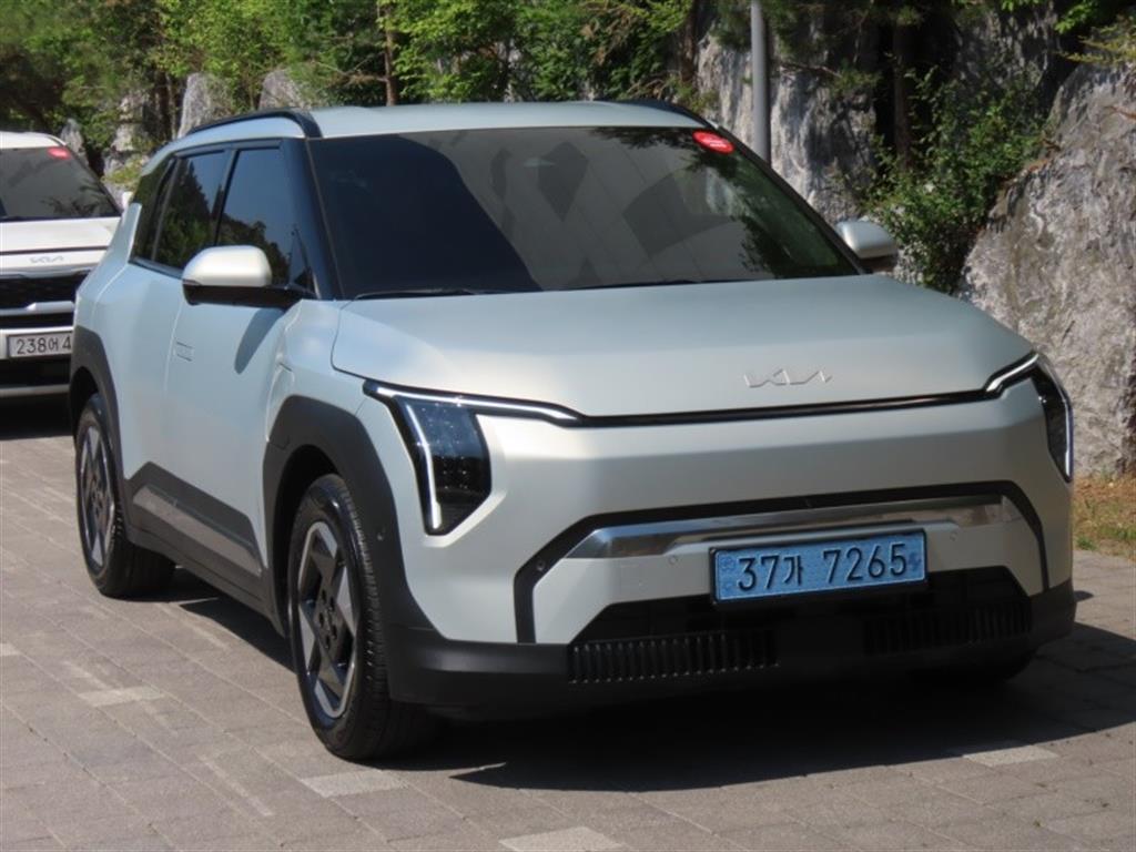 KIA EV3 - Vista 3
