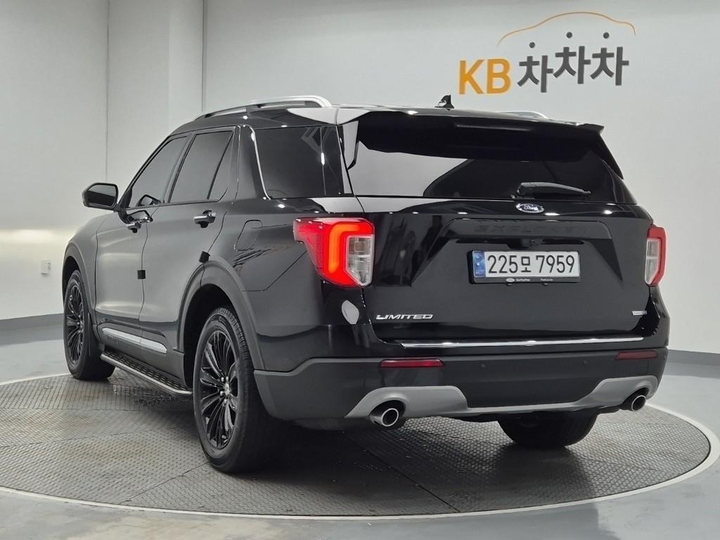 Ford Explorer - Vista 2