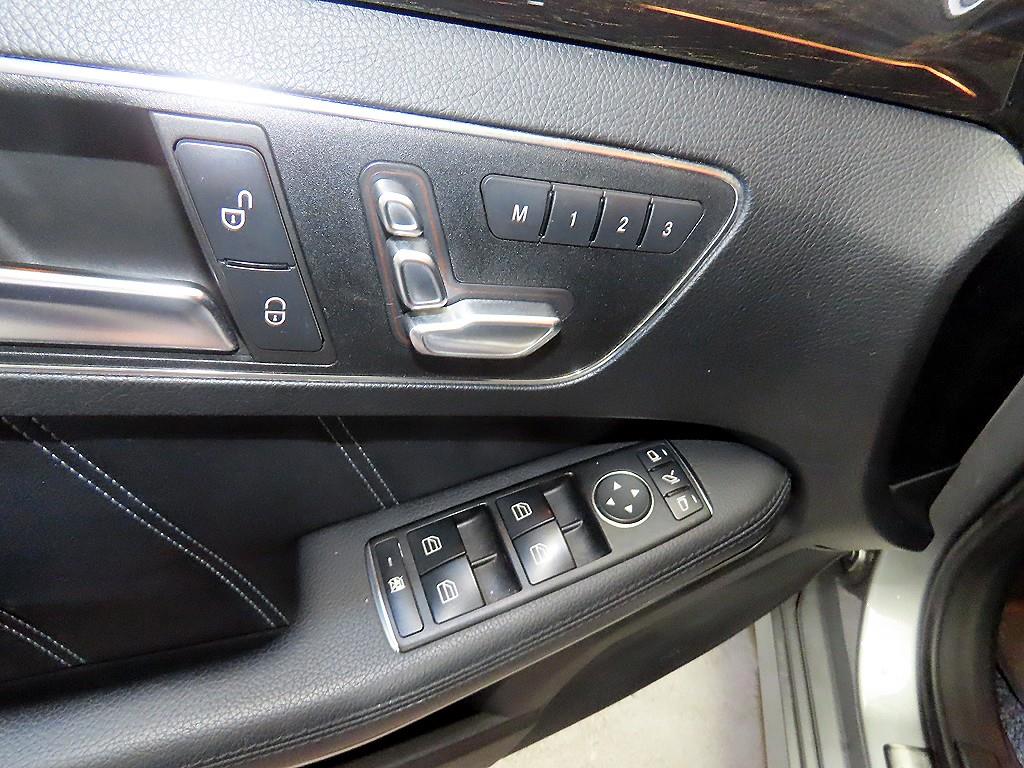 Mercedes Benz E class 2014 Plateado - Importación desde Corea - HF Imports Iquique - Foto 13